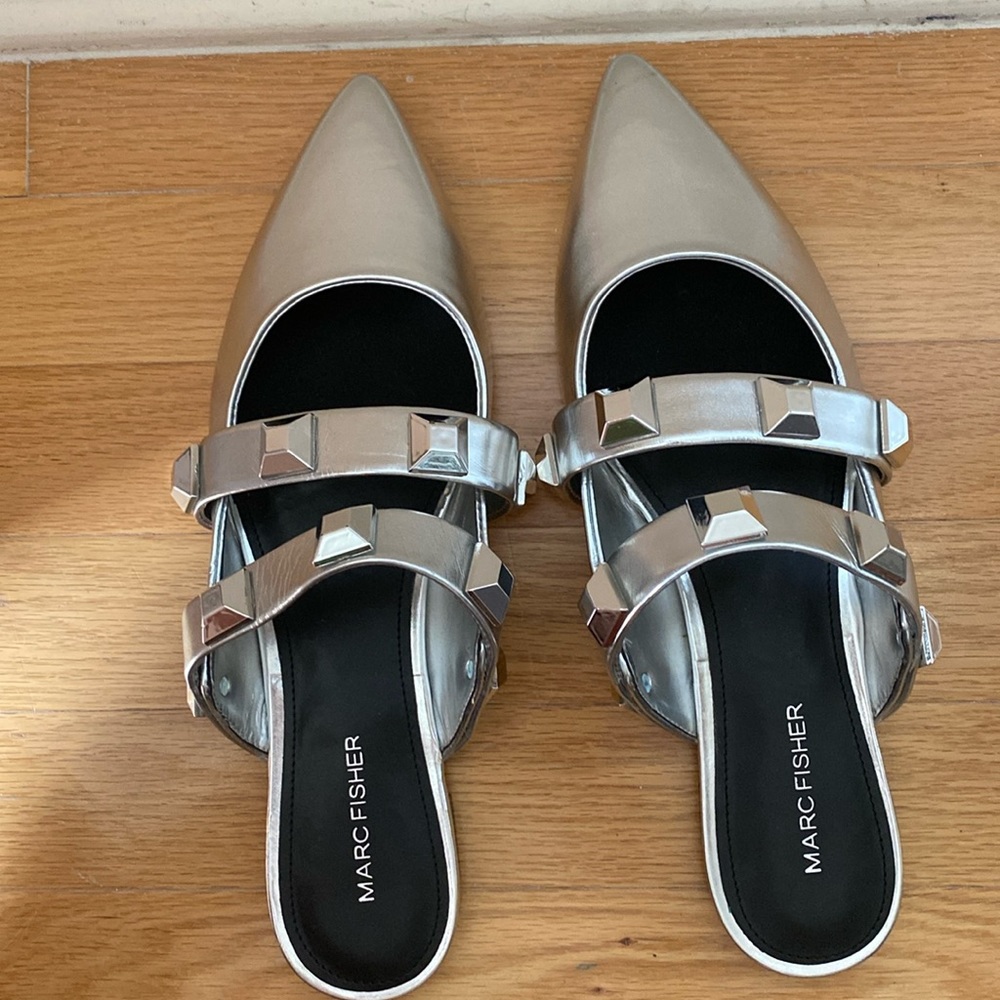 Marc Fisher Searli Mule Size 10